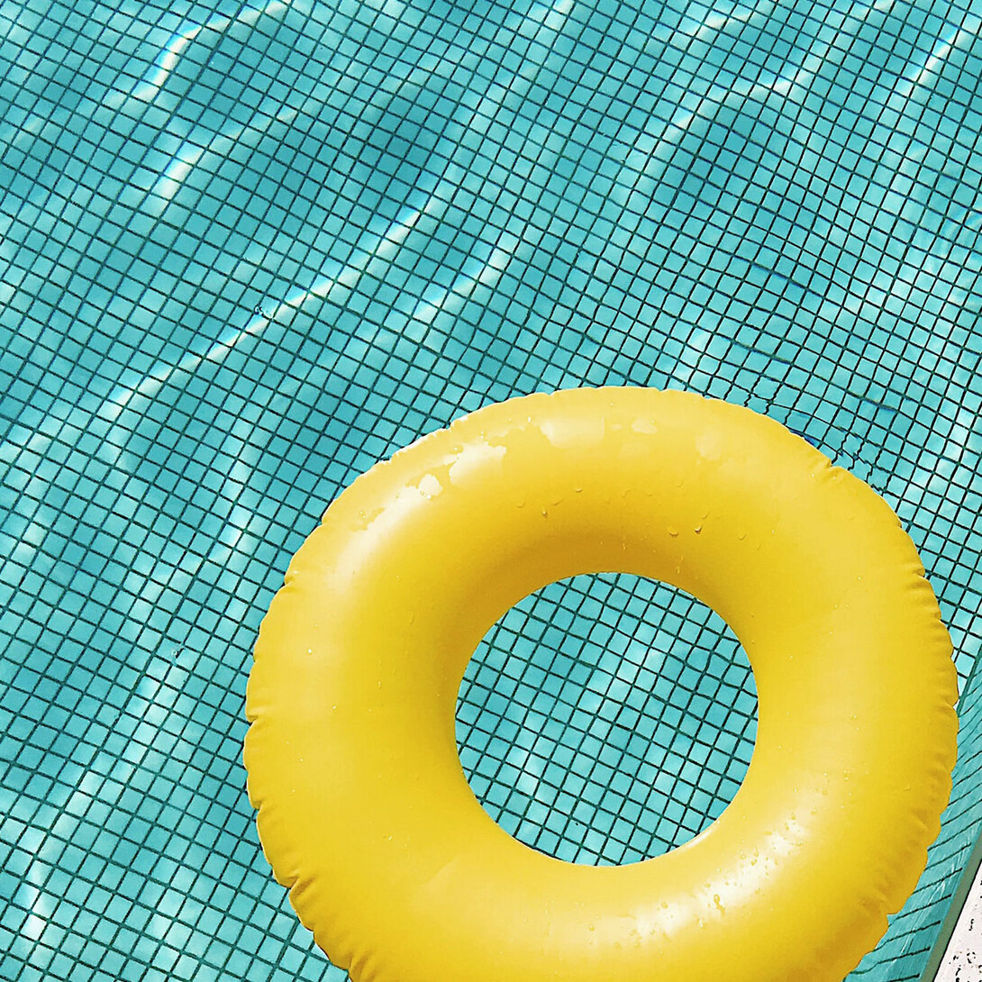 Bathing ring in a swimming pool